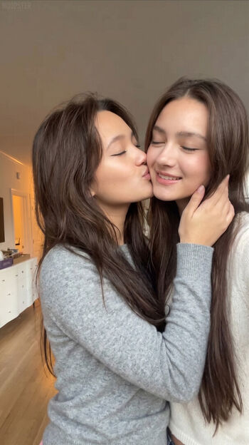 Lily Chee