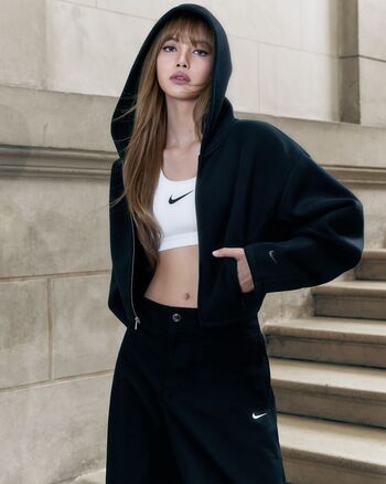 Lisa Blackpink