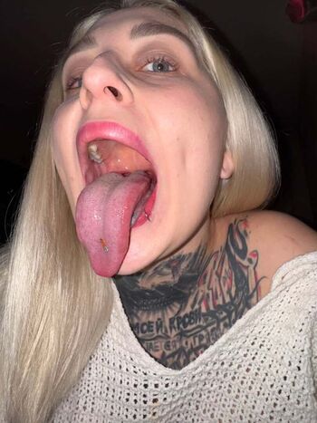 Long Tongue Fetish