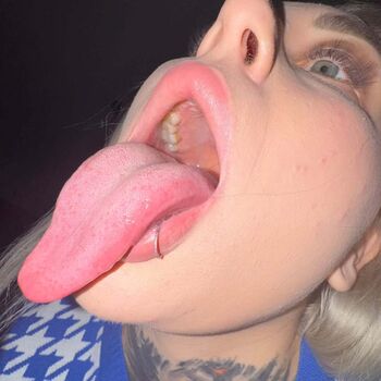 Long Tongue Fetish