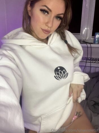 lunavioletof
