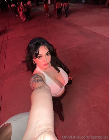 lustedlux