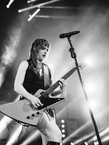 Lzzy Hale