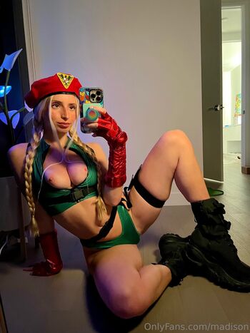 MadisonMoores | Madison Moores | xmadiisonx | Madison