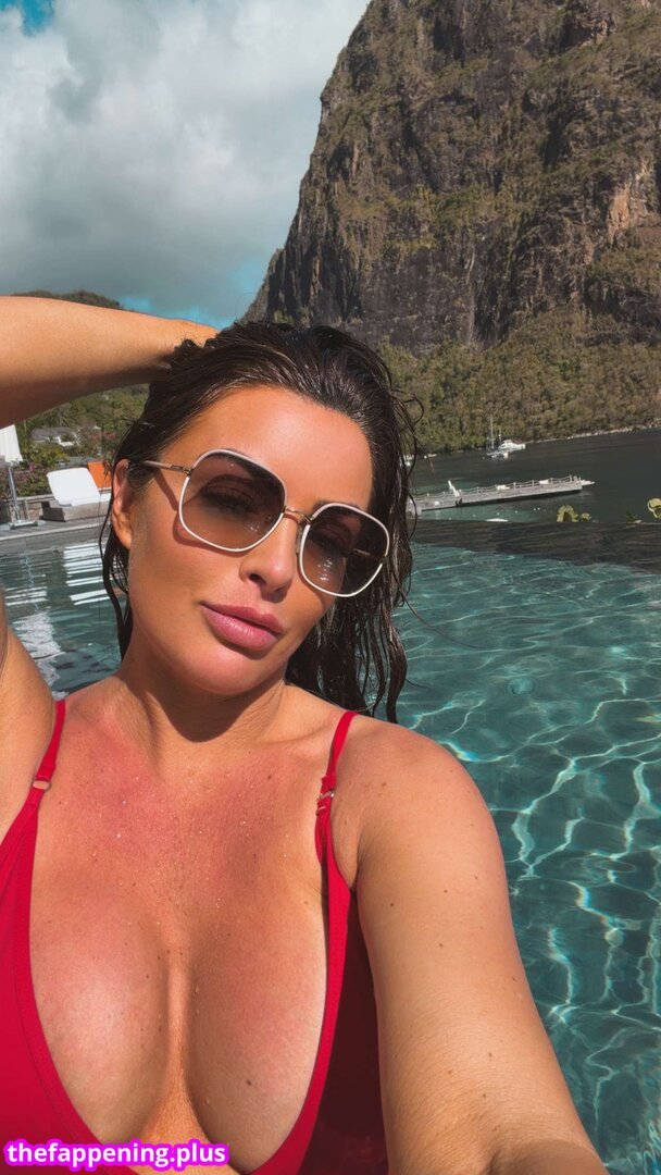 Mandy Sacs | Mandy Rose