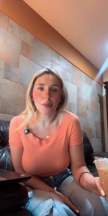 Marisol Dovala. La Chica Del Clima