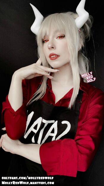 MollyRedWolf