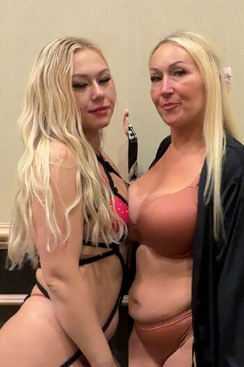 Mommabombshell