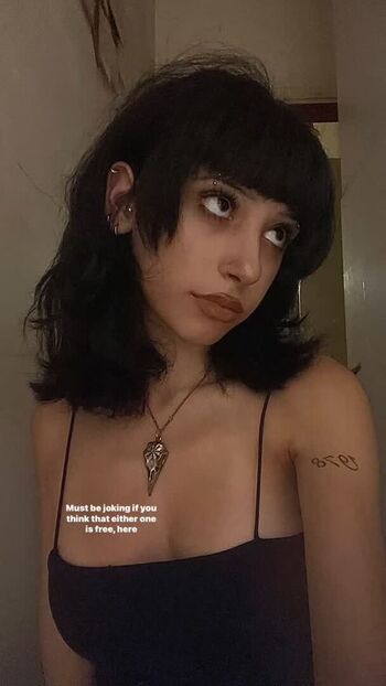 nayyoushaa-diiorcuts-g59nai