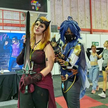 Princess Sachiko (@sachi_hime96) / Princess Sayaka (@sachikos_evil_twin)