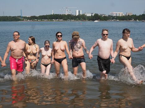 Pubblic Nude Protest