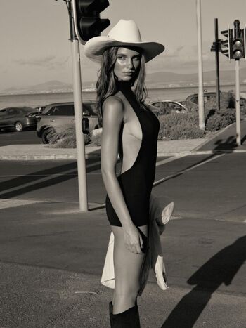 Rachelle Van Waardhuizen