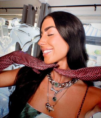 Reilly Lamb / Reillyyylamb