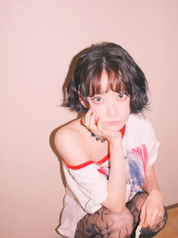 Sakura Miyawaki 宮脇 咲良