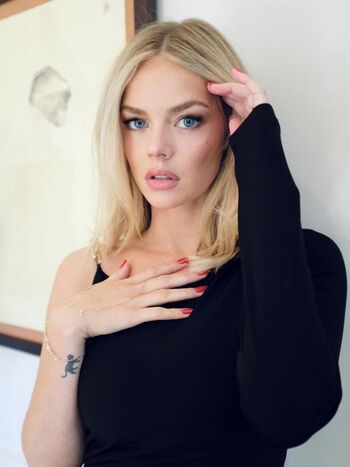 Samara Weaving