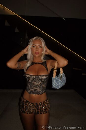 selenavixenn