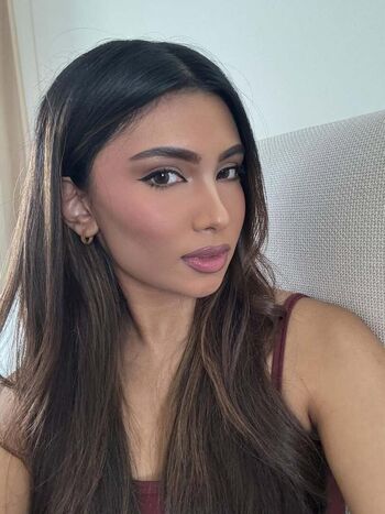 Shabreen Meerasafeer