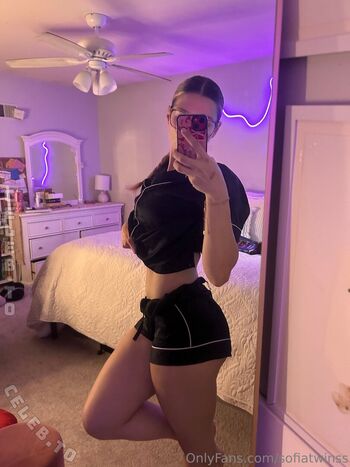sofiatwinss