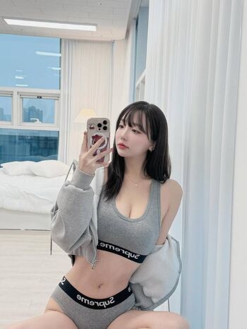 Son Ye Eun