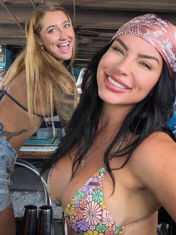 stephhnicolee