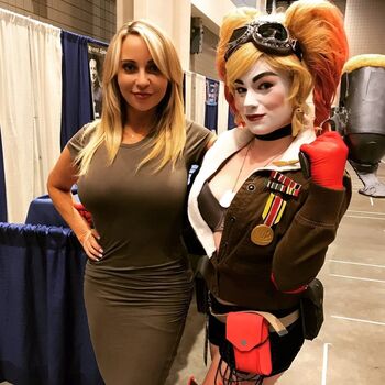 Tara Strong