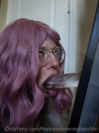 thatrandomcosplaychic