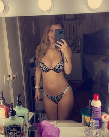 The Victoria's Secret Shine/Sparkle Strap Bra, Thong, and Lingerie Thread!