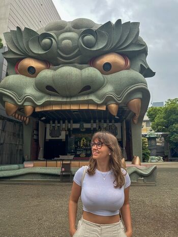 theparisianwithitchyfeet