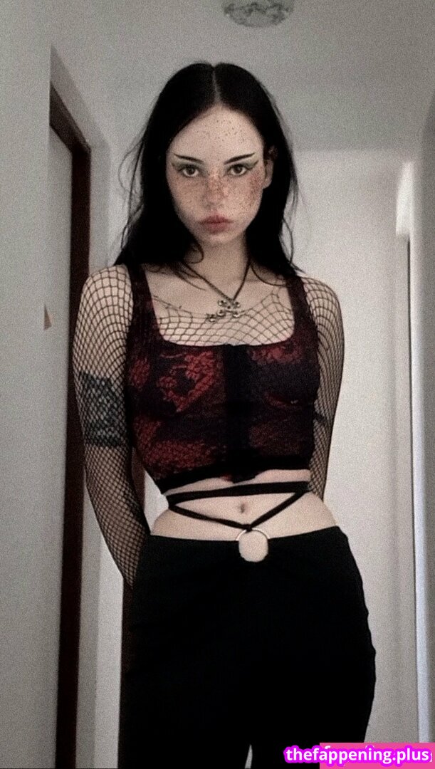 tightgoth
