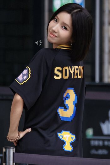 tiny.pretty.j