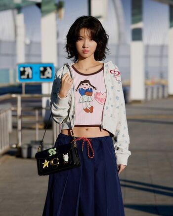 tiny.pretty.j