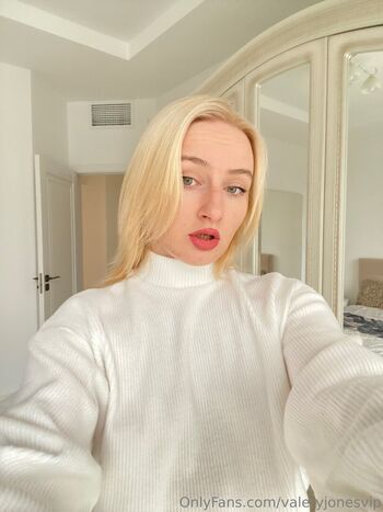 valeryjonesvip