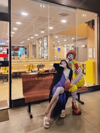 violetbaby2004
