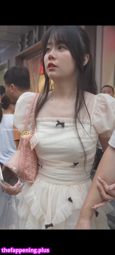 Voyeur Asian Pissing Toilet &Amp; Upskirts Only