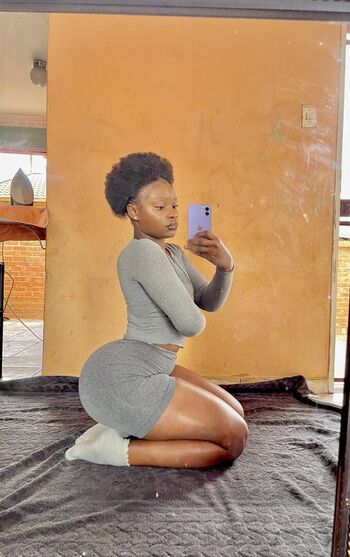 Vunene Taiwo Mabunda