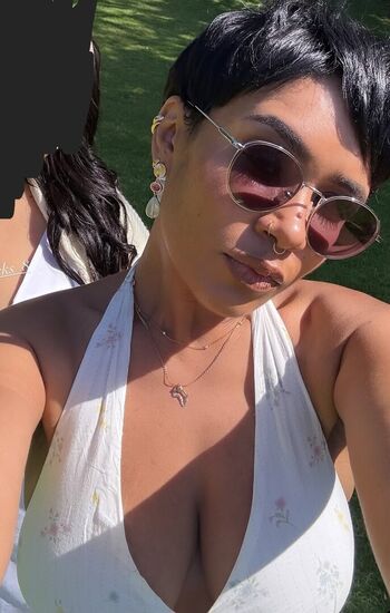 Xtacey, Stacey Africa