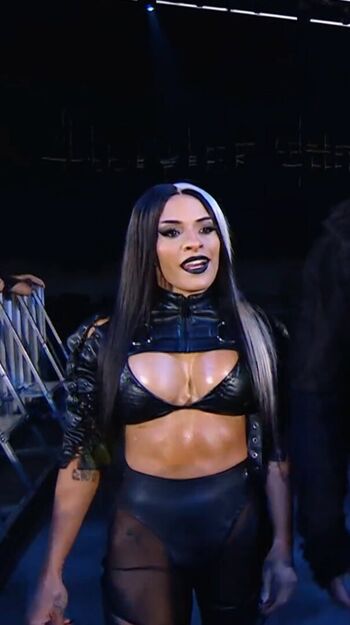 Zelina Vega